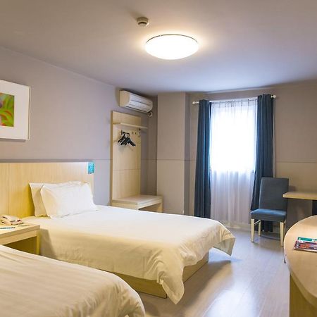 Jinjiang Inn Ji'Nan East Jiefang Road Τζινάν Εξωτερικό φωτογραφία